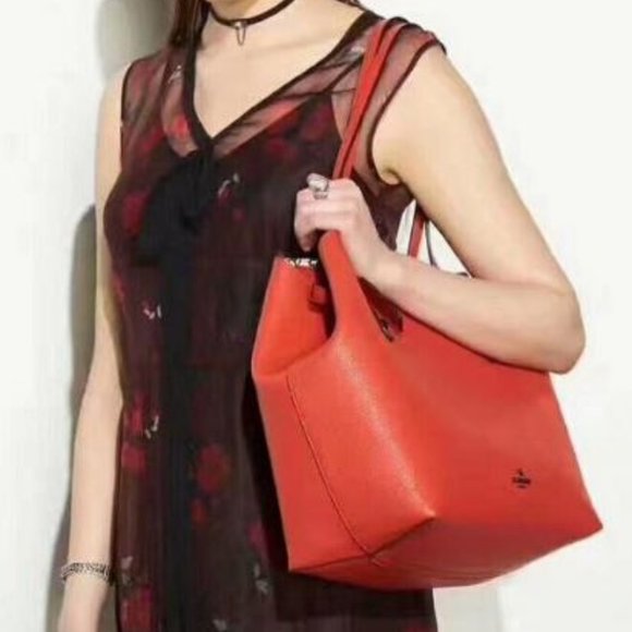 Coach Handbags - COACH Large Market Tote Coral